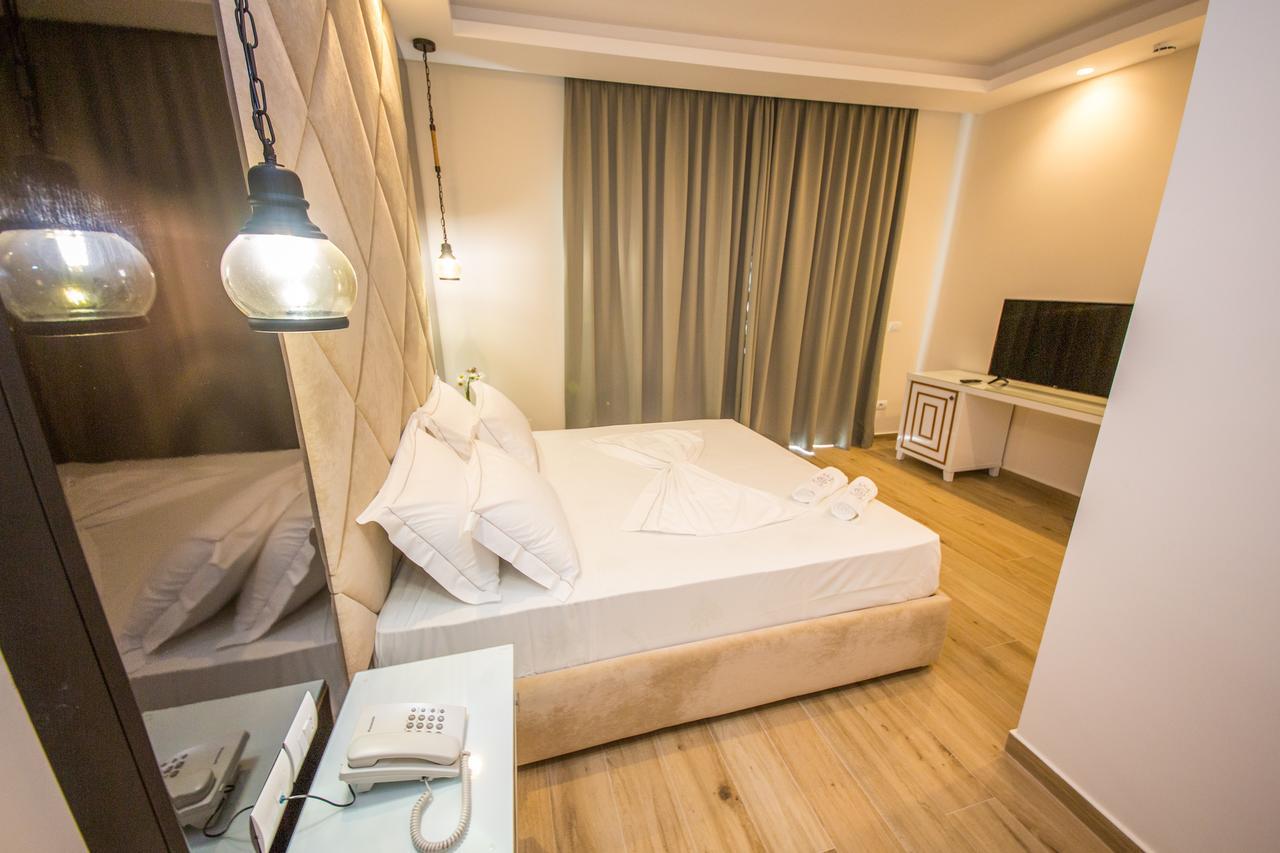 Sole Luna Hotel Borsh Zewnętrze zdjęcie
